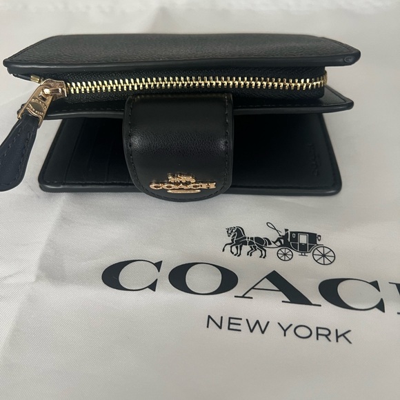 Coach Rowan Satchel In Signature Canvas And Matching Wallet - Picture 10 of 11